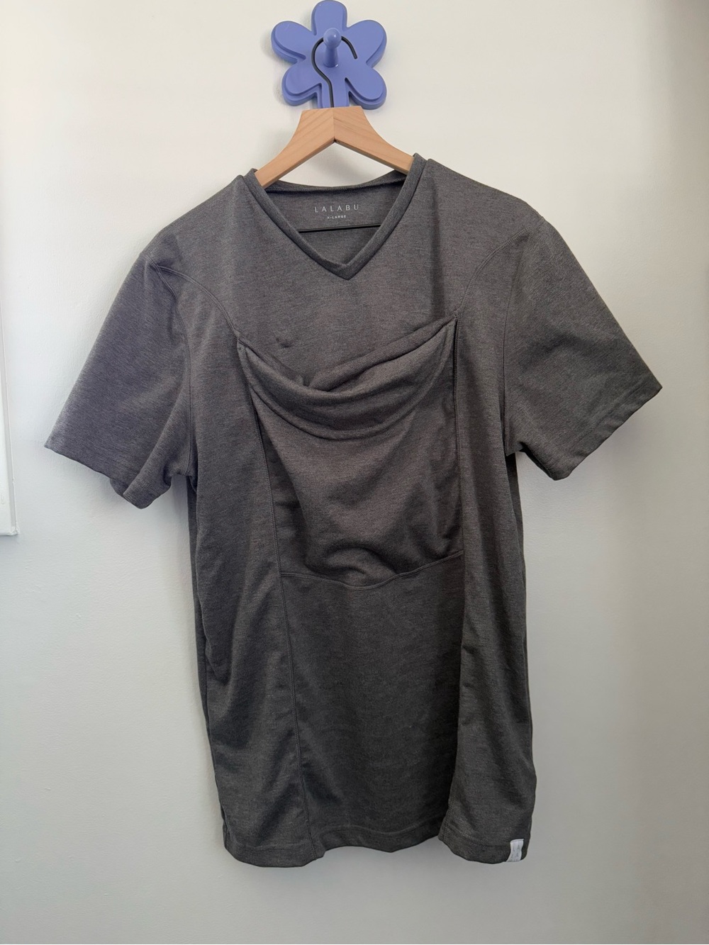 Lalabu XL Dad V Neck Grey Short Sleeve Tee Park Outdoor Minimal